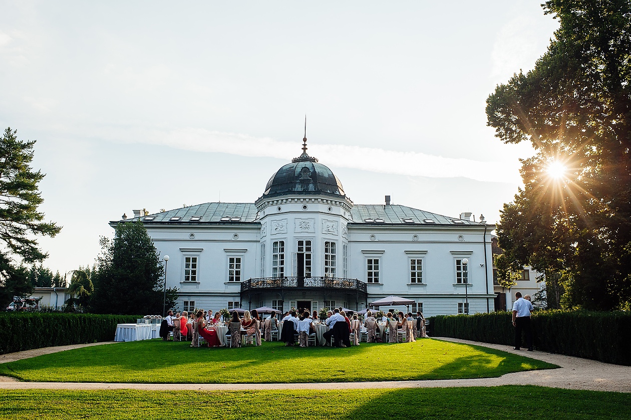 Kaštieľ Park Hotel Tartuf v Beladiciach – svadobné miesto pri Nitre s historickým šarmom