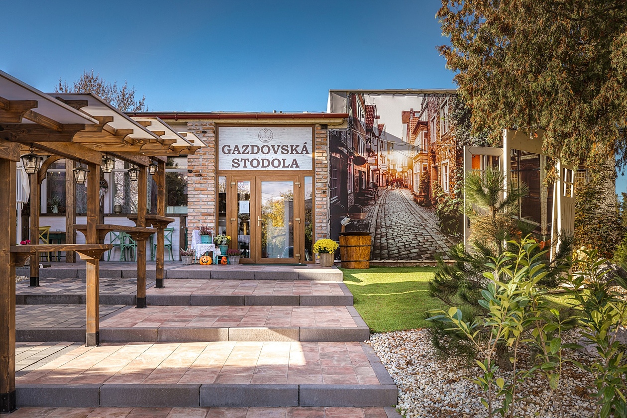Gazdovská stodola Kapušany, svadba, Kapušany, Prešov, svadba pri prešove, Naša svadba, svadobný vyhľadávač, svadobné priestory, svadobná sála, stodola, svadba v stodole