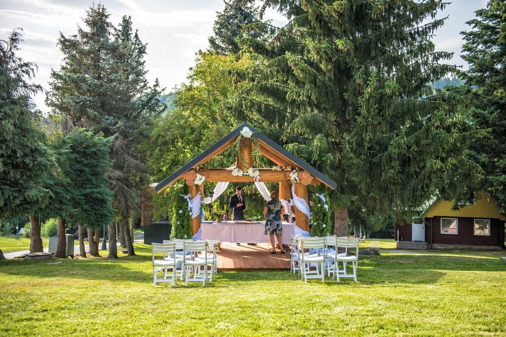 Zerrenpach Látky, Hotel Zerrenpach Látky, svadba, Látky, svadba na Látkach, Detva, svadba Detva, svadba pri Detve, detvianska svadba, svadba na horách, svadobné priestory, svadobná sála, miesto na svadbu, Naša svadba, Svadobný vyhľadávač, svadobný obrad, sobáš, obrad vonku, sobáš v prírode