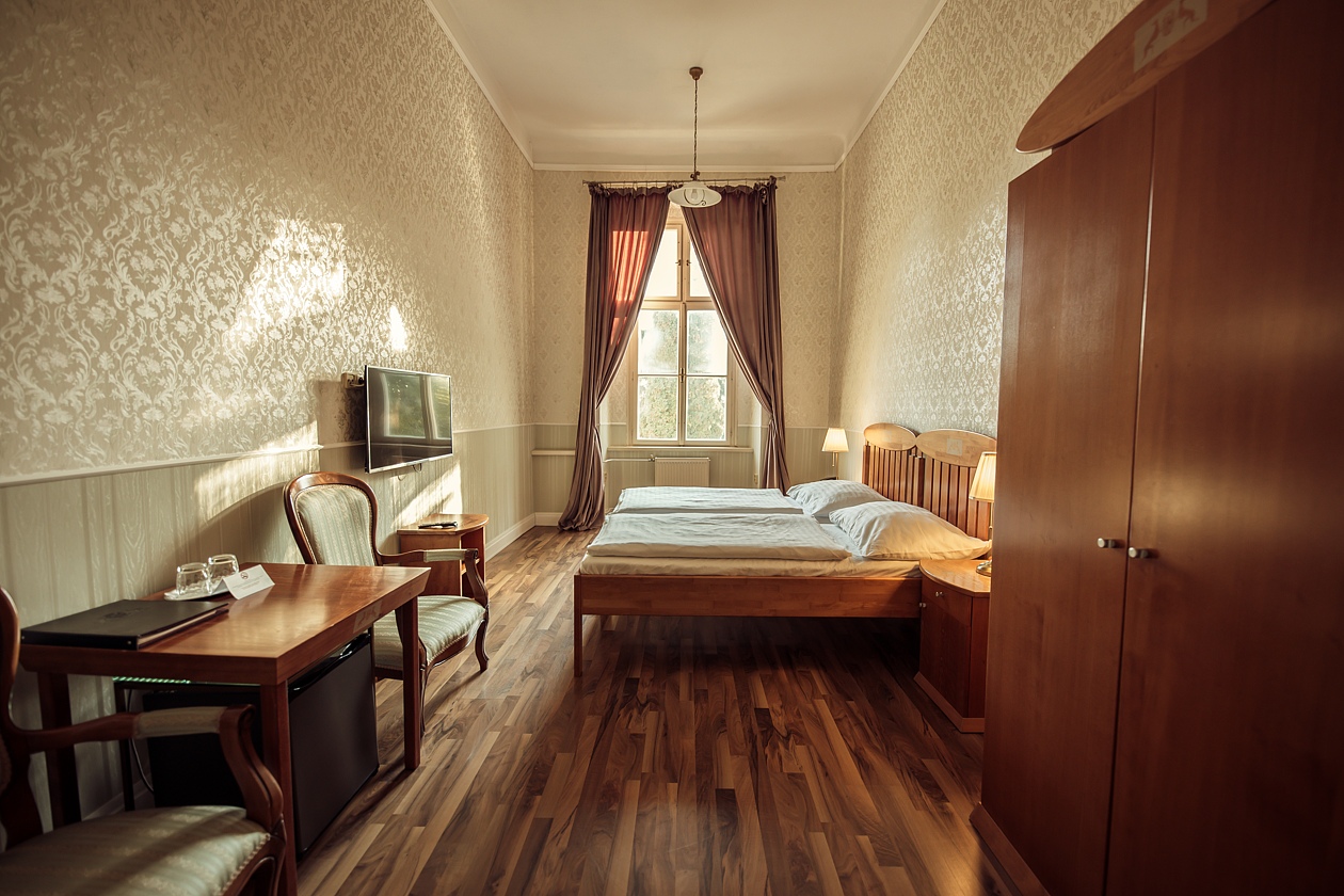 HOTEL KAŠTIEĽ MOJMÍROVCE, KAŠTIEĽ MOJMÍROVCE, svadba, Mojmírovce, svadba v Mojmírovciach, svadba v kaštieli, Naša svadba, Svadobný vyhľadávač, svadba, svadobné priestory, miesto na svadbu, svadobná sála, svadba v kastieli, ubytovanie, izba