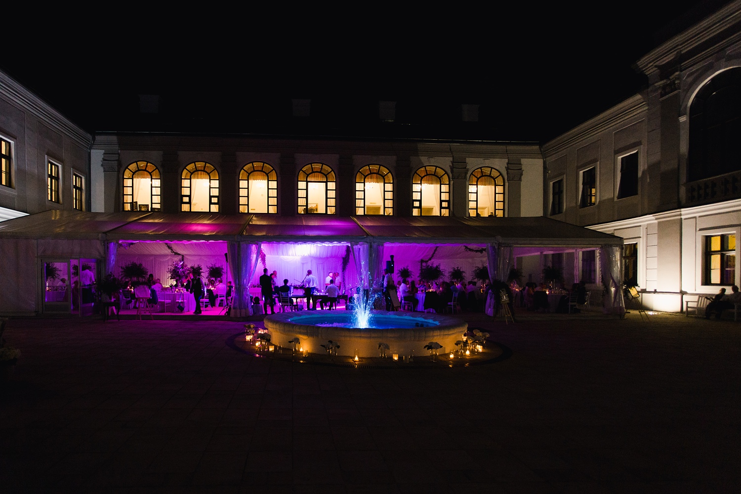 Gino Park Palace Orlové – historický kaštieľ pri Považskej Bystrici, kaplnka, park a sála pre svadbu so 120 hosťami.