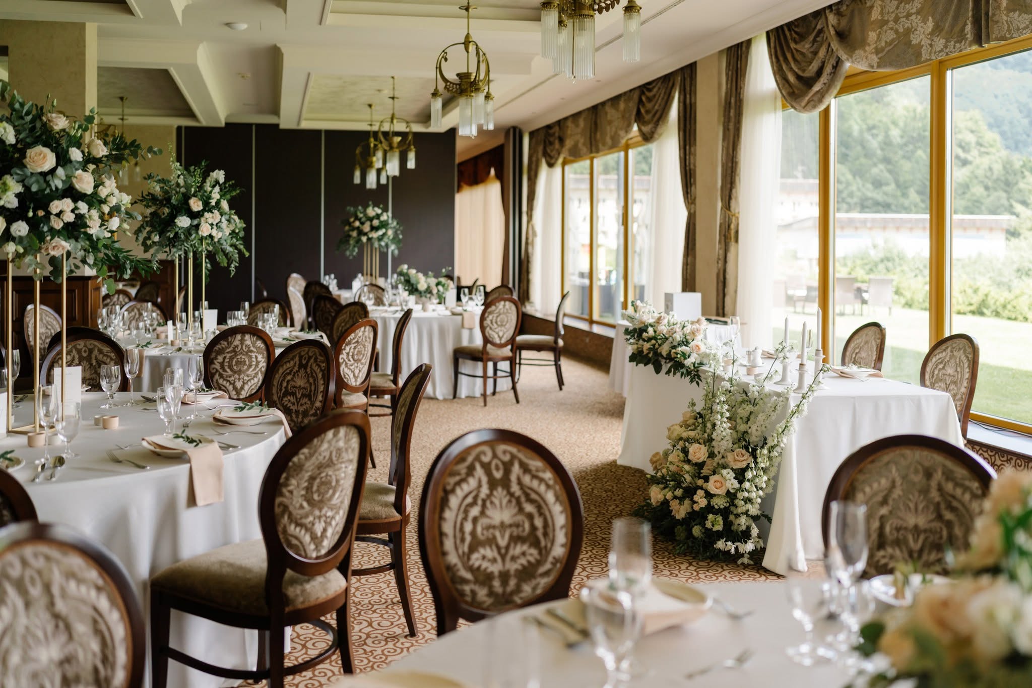 RESIDENCE HOTEL Donovaly – svadobný priestor s tanečným parketom pre 180 hostí